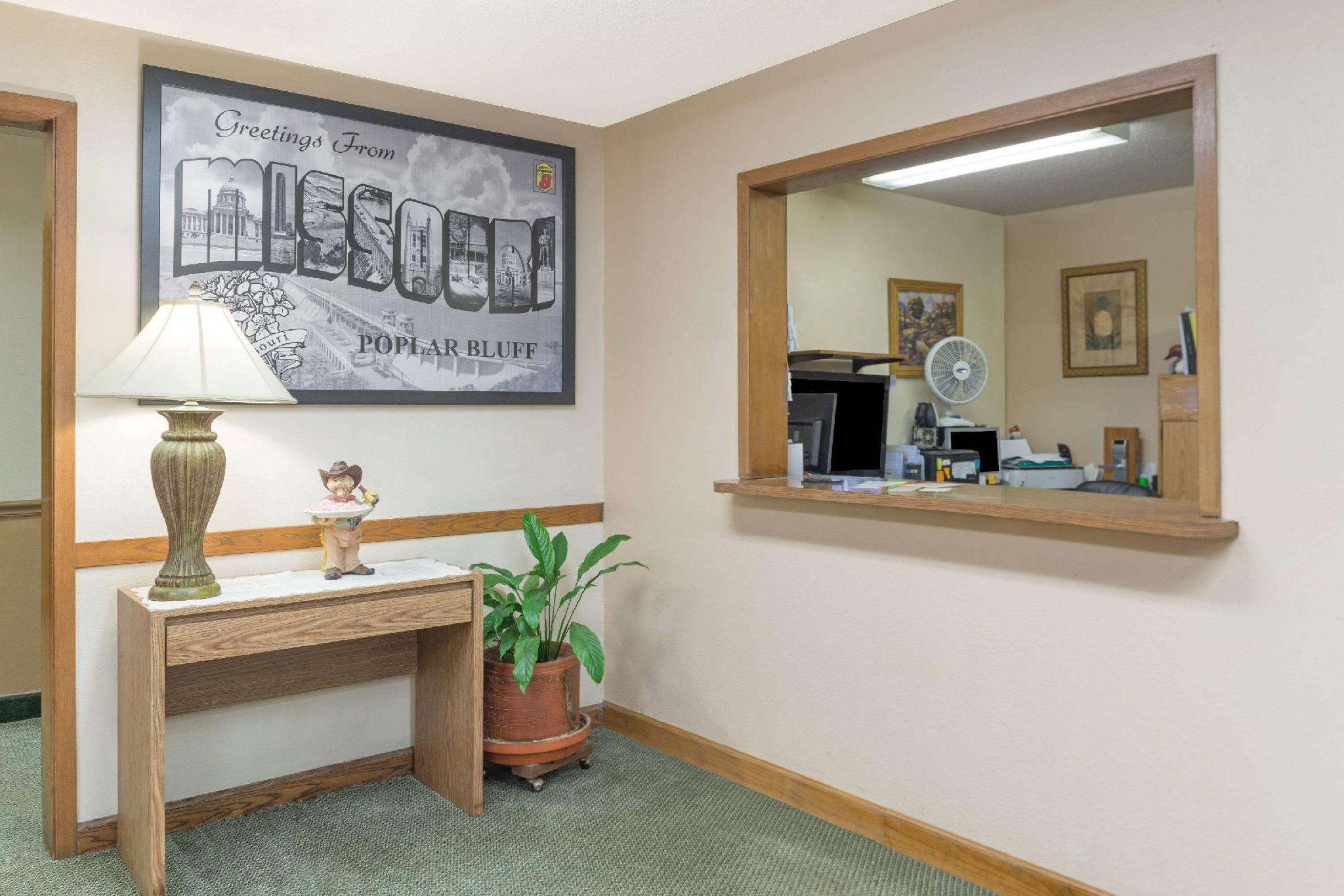 ซูเปอร์ 8 บาย วินด์แฮม ป็อปลาร์ บลัฟฟ์ มิสซูรี Hotel พ็อพลาร์บลัฟ ภายนอก รูปภาพ